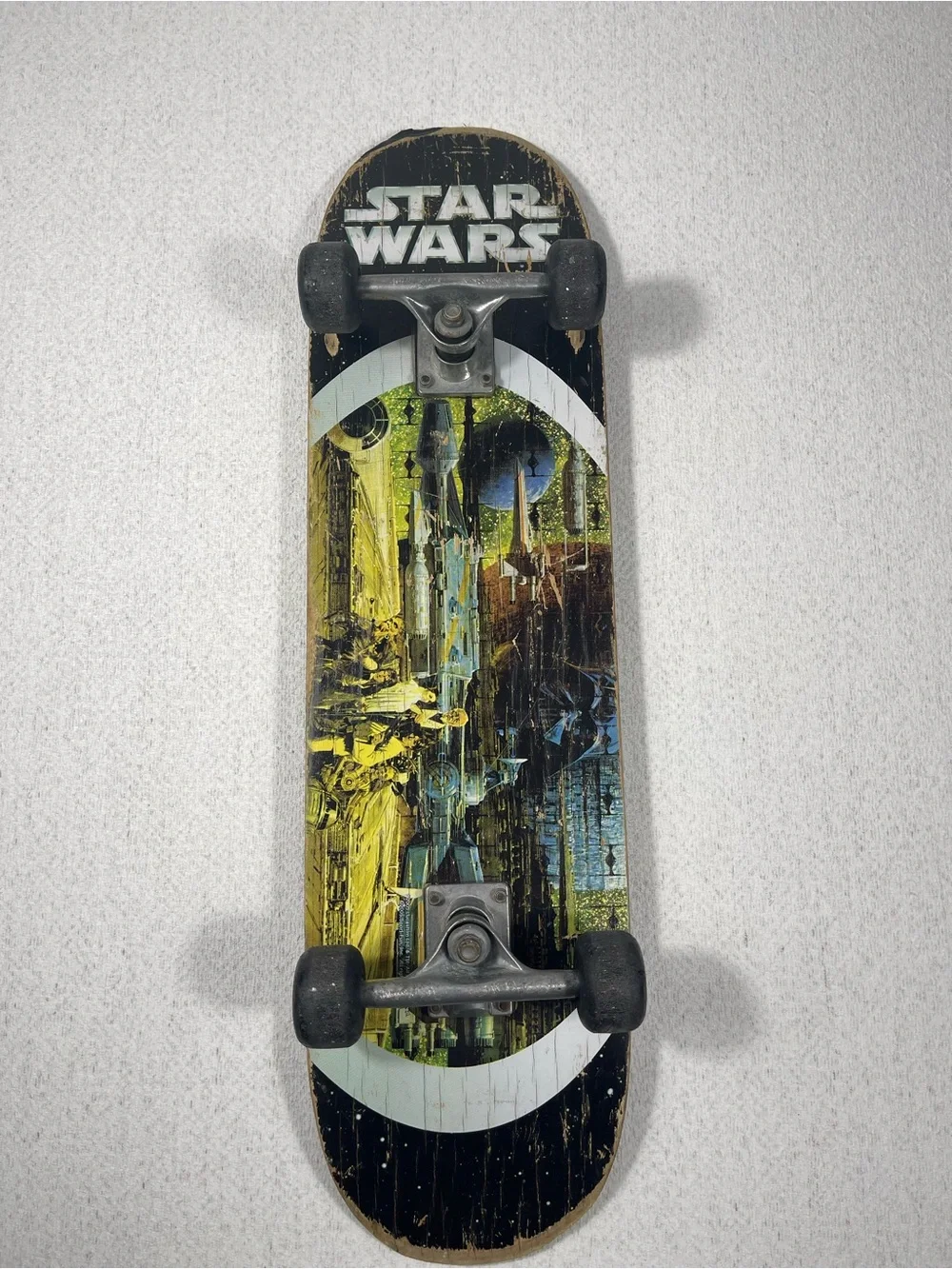 2005 STAR WARS Sportsfun  Starwars Skateboard Lucas Film SKU#0401